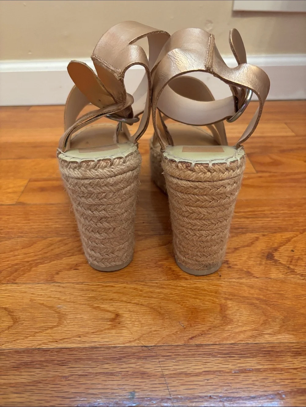 Dolce Vita rose Gold Espadrille Wedge Sandals Size 8